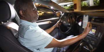 为什么西雅图居民减少使用外送应用？查看账单。