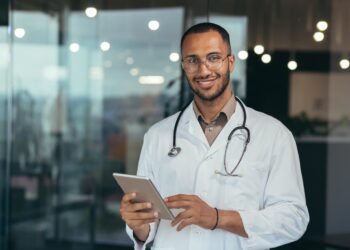 在圣路加医院，供应链卓越依赖于医生参与