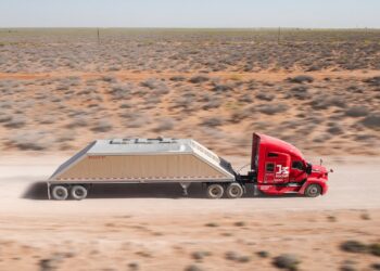 加州即将合法化或禁止无驱动半挂货车