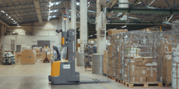 DB Schenker的两马争跑接近尾声