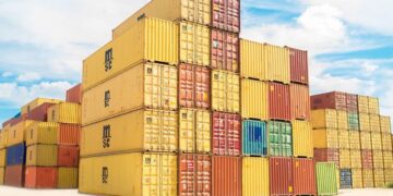 制造业下滑，集装箱展望恶化