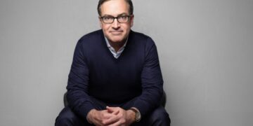 前亚马逊和Flexport领导者Dave Clark筹集1亿美元押注于自己的未来