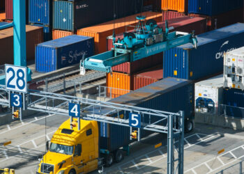 码头工人罢工如何影响经济