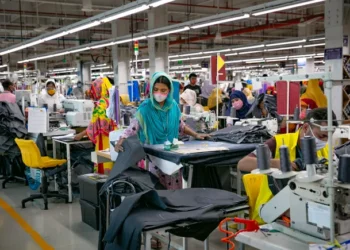 “服装公司为何青睐供应商评分卡：提升合作与质量管理的关键”