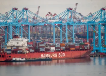 港口罢工的天数可能意味着制造延误数周