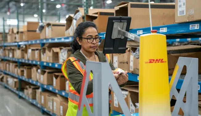 DHL供应链在威斯康星州裁员：行业调整的背后原因与影响
