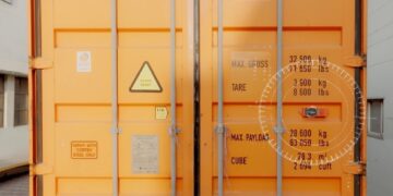 Pioneering IoT Integration: WiseTech Global and Hapag-Lloyd Transform Supply Chain Visibility