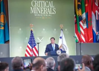 美国砸100亿美元建FORGE联盟争夺关键矿产：55国围堵中国稀土霸权为何注定是一场持久战