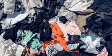 欧盟7月19日起禁止销毁未售出服装：ESPR生态设计法规如何重塑全球时尚供应链与中国出海企业合规格局