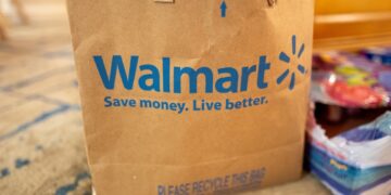 沃尔玛快速配送新纪元：自动化供应链引领未来