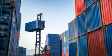 亚洲供应链重构风暴：AI 驱动下的区域崛起与资本重配逻辑