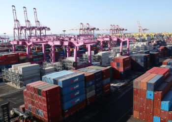 芯片狂潮重塑全球供应链：韩国单月出口破纪录背后的结构性裂变与战略警醒