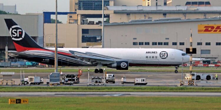 中东航空货运：从“连接”到“共生”的数字重构与全球再平衡