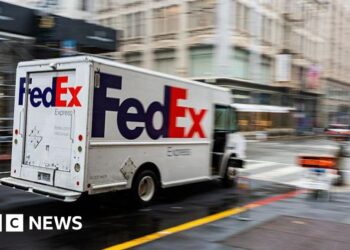 FedEx Leads $130B Tariff Refund Wave: How the Supreme Court Ruling Is Reshaping U.S. Import Compliance, Cash Flow, and Supply Chain Risk Management
