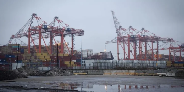 1660亿美元关税退款风暴来袭：美国海关45天建系统，全球供应链迎来‘退潮式’再平衡