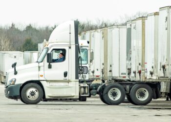 C.H. Robinson Cuts 29% of Workforce as AI and Automation Reshape Logistics Brokerage