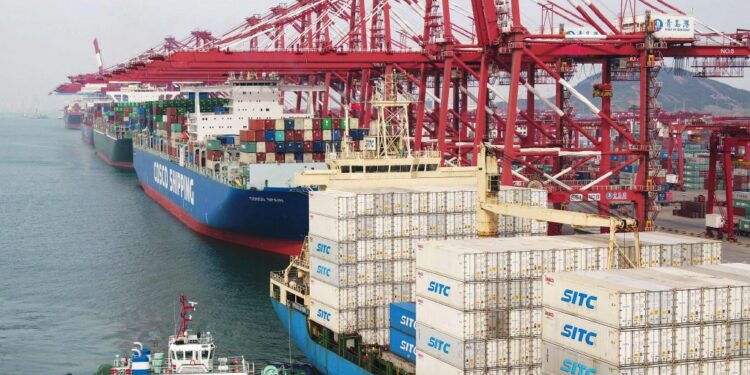 东南亚供应链重组加速：中国出口下降30% vs 东南亚出口增长23%的深层解读