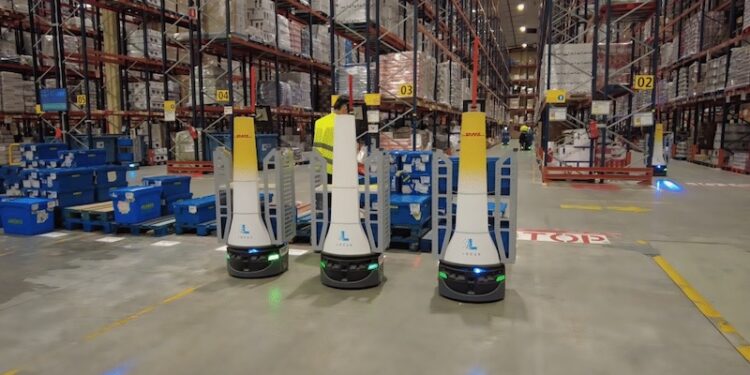 DHL & Locus Robotics Hit 1 Billion Warehouse Picks
