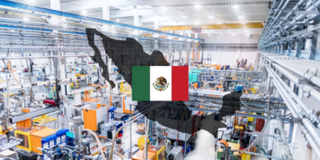 4 Key Mexico Manufacturing Risks for 2026: Wage Hikes, FX Volatility, USMCA Review