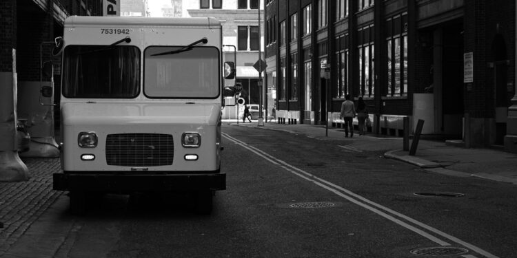 FedEx Launches Two-Hour SameDay Local Delivery