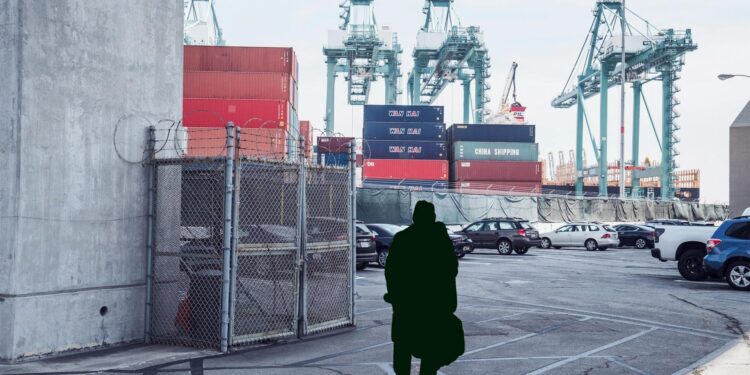 The Visibility Imperative: How E-Commerce Is Forcing a Fundamental Reconfiguration of Supply Chain Power