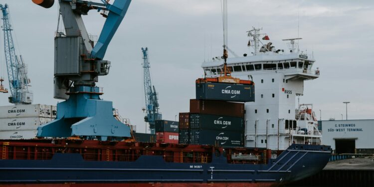 可口可乐在南非支撑87000个供应链岗位：本土化采购与价值链辐射效应深度解析