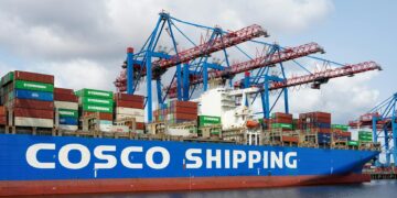 伊朗冲突加剧氦气供应风险：韩国64.7%依赖卡塔尔，冲击亚洲半导体制造