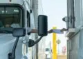 美国FMCSA新规今日生效：13,000名卡车司机被清退，全国性监管风暴冲击供应链