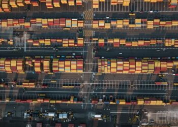 IFS收购Softeon:全球仓储管理系统格局重塑,覆盖30国、月处理订单数百万