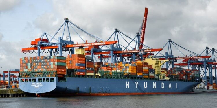 Tariffs Trigger Supply Chain Reset: India and Vietnam Emerge as Key Diversification Hubs