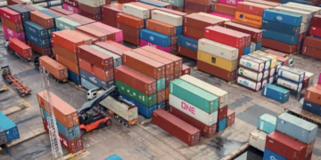 WiseTech Global 裁员 30% 推进 AI 重组