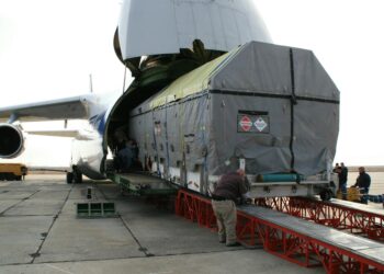 18%全球空运运力蒸发：中东冲突正撕裂亚欧供应链主干网