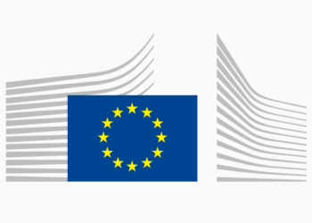 欧盟委员会2026年发布港口战略：74%外贸依赖+1250亿欧元双燃料投资驱动供应链重构