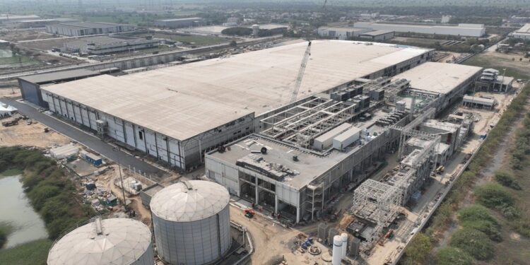 Micron投入$2.7B建封测厂：2026年印度半导体跃迁的临界点与真实挑战