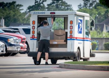 80%中小企业仍用电子表格应对关税冲击：2026年供应链韧性的生死抉择