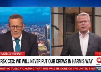 Maersk 10 Ships Trapped in Persian Gulf: 2026 Global Shipping Crisis Analysis