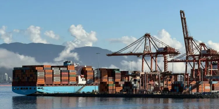 红海再陷危机：伊朗战争引爆全球集装箱航运链式崩塌