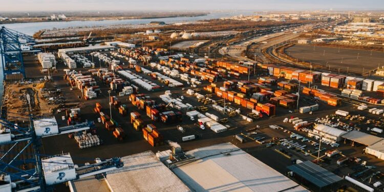 Latin America’s Port Surge: How DP World’s 2025 Record Throughput Reveals a Fundamental Supply Chain Realignment