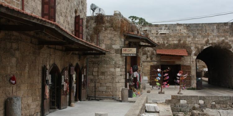 75% of US Air Forwarders Face Middle East Conflict Disruption