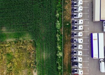 供应链数字平台新纪元：IFS收购Softeon开启WMS与SaaS融合新篇章