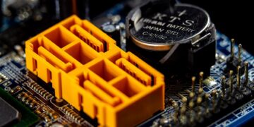 电动汽车电池供应链解析：影响与挑战