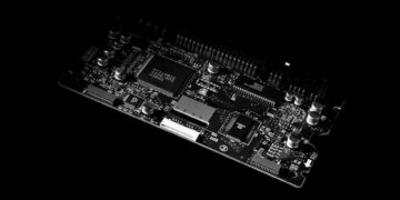 芯片狂潮重塑全球供应链：韩国单月出口破纪录背后的结构性裂变与战略警醒