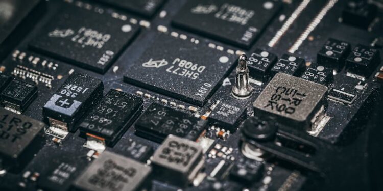 The Semiconductor Supercycle Reshapes Global Trade: Korea’s Export Surge as a Structural Inflection Point