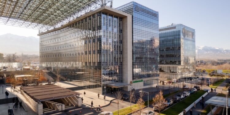 欧亚发展银行与哈萨克斯坦银行携手推出1.8亿欧元供应链金融框架