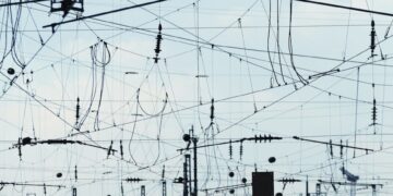 Global Smartphone SoC Shipments Drop 8% Amid Supply Chain Disruption