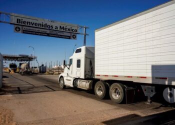 Lithium Battery Fire Halts LA/Long Beach Port Terminals