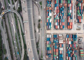 India Major Ports Handle 915M Tonnes in FY26: +7% Growth