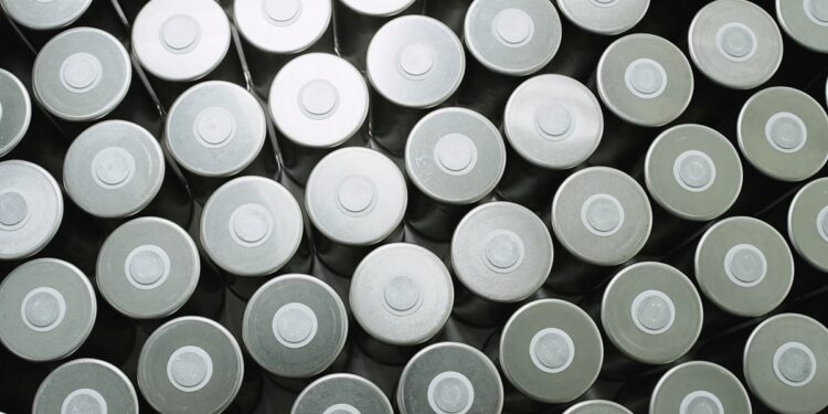 特斯拉启动电池供应链第三方审计，直面刚果钴矿伦理挑战