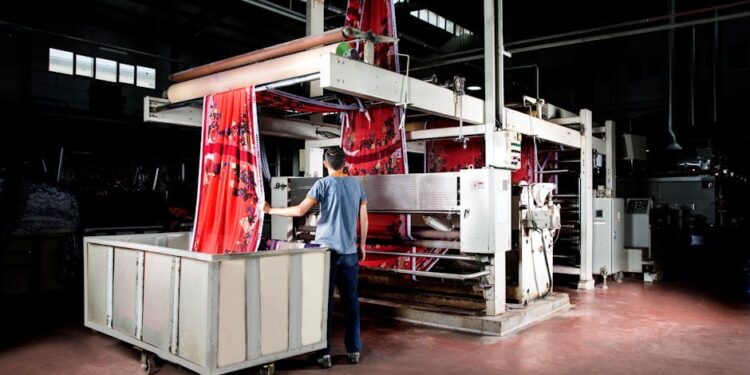 Molex采购订单确认率从30%跃升至90%