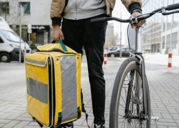 DHL全球部署SOFTBOT平台，仓储自动化集成提速12倍